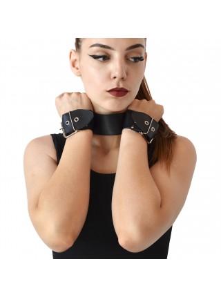 Collar with handcuffs made of genuine leather Art of Sex - Bondage Collar with Handcuffs
