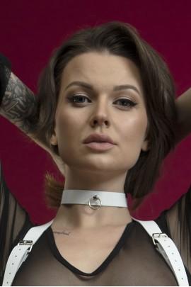Білий чокер з колечком для повідця Feral Feelings - Choker, натуральна шкіра