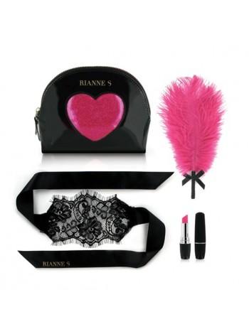 Романтический набор Rianne S: Kit d Amour: вибропуля, перышко, маска, чехол-косметичка Black/Pink
