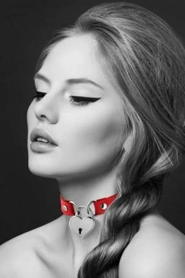 Чокер с замочком-сердечком Bijoux Pour Toi - HEART LOCK красный, экокожа