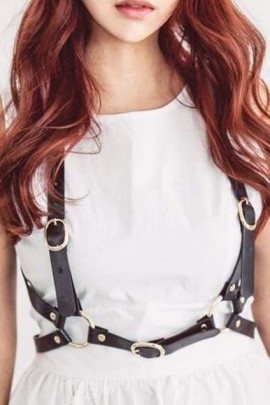 Кожаная портупея черного цвета