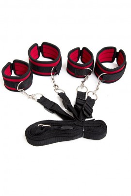 Ременная чёрно-красная фиксация 