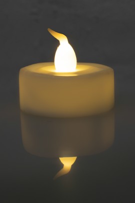 Маленькая электронная свеча