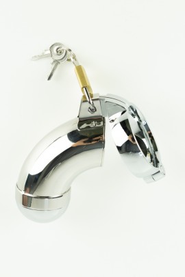 Металлическая насадка на член с замком