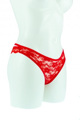 Красные трусики с кружевами
