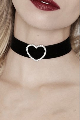 Choker with heart