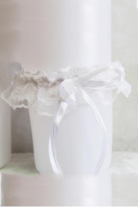 White garter